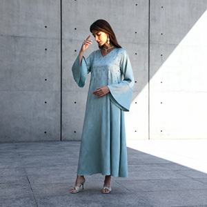 Abaya de luxe en polyester avec strass thermocollants pour femmes musulmanes, personnalisable, OEM, vente en gros - Product Image 4