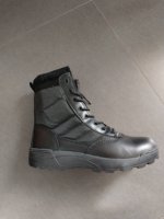 Bottes tactiques légères à tige haute pour la randonnée en plein air, la chasse, l'escalade, confortables et disponibles en plusieurs couleurs