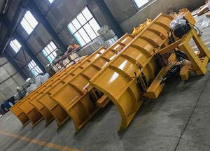 RSBM <span class=keywords><strong>Skid</strong></span> <span class=keywords><strong>Steer</strong></span> Pisau Penghilang Salju Pisau Salju Bagian Sekop dengan Pisau - Product Image 3