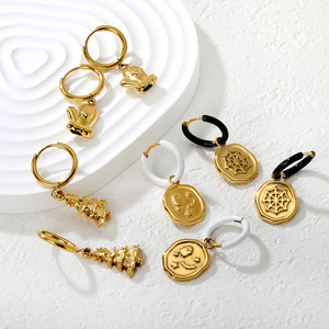 Pendientes de Aro con Diseño de Telaraña Ovalada Irregular, Aleación de Zinc, Joyería para Fiesta de Halloween, Pendientes de Moda para Mujer - Product Image 1