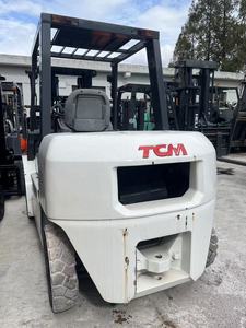 Chariot élévateur diesel TCM 5T d'occasion à bas prix, capacité 5T, transmission intégrale, utilisation extérieure - Product Image 2