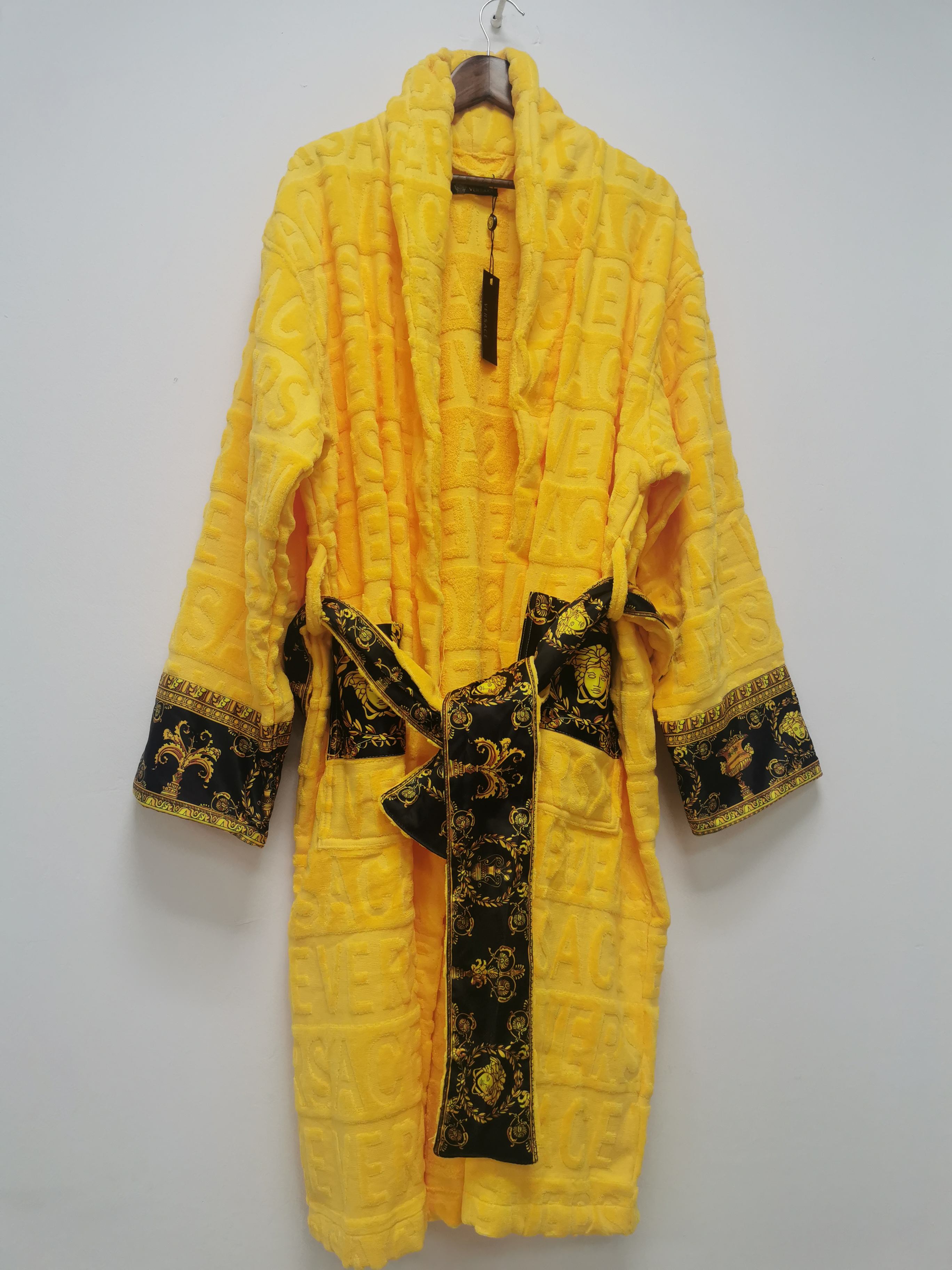 Amarillo-Sin sombrero