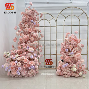 Decoración para Eventos SMOOTH, Flores Artificiales, Camino de Rosas Rosadas con Arco de PVC Blanco para Bodas, Eventos y Baby Show - Product Image 3