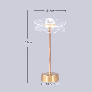 Lámpara LED de ambiente para dormitorio, artesanía artística, lámparas de escritorio de mariposa acrílica, pantalla ajustable de 180 grados para fiestas, Navidad, bodas - Product Image 6