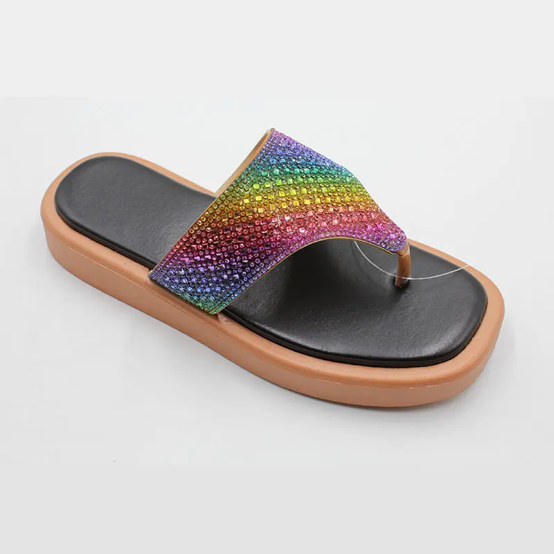 Sandal Wedge wanita sandal jepit grosir sandal antiselip luar ruangan desainer dengan berlian imitasi warna-warni