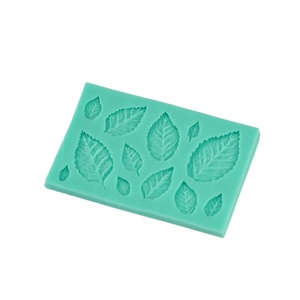 Moule en silicone en forme de <span class=keywords><strong>feuille</strong></span> de rose avec plusieurs tailles pour le fondant, la <span class=keywords><strong>d</strong></span>écoration de gâteaux et l'art de la résine - Product Image 6