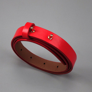 A11275 Abito Mini in <span class=keywords><strong>Velluto</strong></span> <span class=keywords><strong>Rosso</strong></span> con Pizzo per Donna: <span class=keywords><strong>Vestito</strong></span> da Festa a Maniche Lunghe con Collo Alto e Cintura - Elegante Abbigliamento da Cocktail/Sera Formale - Product Image 6