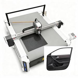 เครื่องตัดพรมรถยนต์อุตสาหกรรม REMEYA 220V พร้อมโต๊ะยึด PLC มอเตอร์กำลัง 90KW ระบบตัดกึ่งอัตโนมัติ - Product Image 1