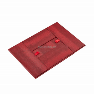 Caja Magnética Rígida Plegable Personalizada de Alta Calidad para Ropa, Impresión CMYK PMS, Logotipo con Estampado en Lámina para Paquete de Lujo - Product Image 5