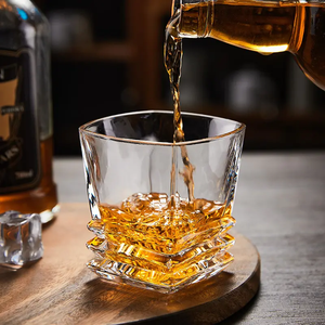 Verres à shot en cristal à base épaisse pour whisky, style Old Fashioned, pour bar - Vente en gros - Product Image 3