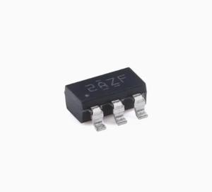 TPS7A2033PDBVR ชิ้นส่วนอิเล็กทรอนิกส์แท้ วงจรรวม ตัวควบคุมแรงดันไฟฟ้าแบบเชิงเส้น LDO IC REG LINEAR 3.3V 300MA SOT23-5 - Product Image 1