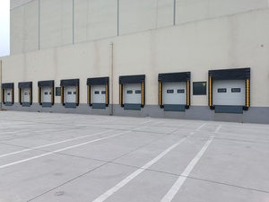 Cadre en aluminium Accessoires de porte et fenêtre en bois Joint de quai en éponge isolé et durable pour le chargement d'entrepôt Fourni en usine - Product Image 2