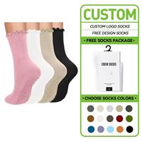 Chaussettes de yoga et de pilates pour femmes, respirantes, de haute qualité, à tricotage ras, avec revers, colorées, antidérapantes et à volants