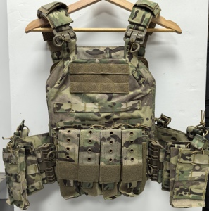 เสื้อเกราะกันกระสุนแบบยุทธวิธีสำหรับการป้องกันร่างกายเต็มรูปแบบ พร้อมการปกป้องที่ครอบคลุม - Product Image 1