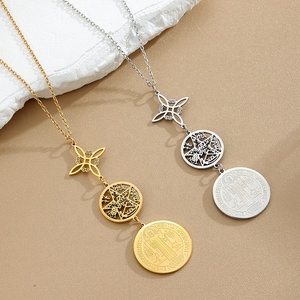 Collier Yiwu Aceon en acier inoxydable avec breloques découpées : Nœud Celtique, Croix, Trois Nœuds, Nœud de <span class=keywords><strong>Sorcière</strong></span>, Cube de Metatron, Saint Benoît - Product Image 4