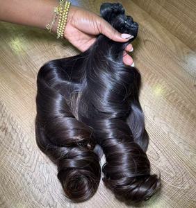 Extensiones de Cabello Natural 15A SDD con Cutícula Alineada, Rizado y Voluminoso, Cabello Natural Camboyano, Cabello Natural del Sudeste Asiático, Cabello Natural Filipino - Product Image 2