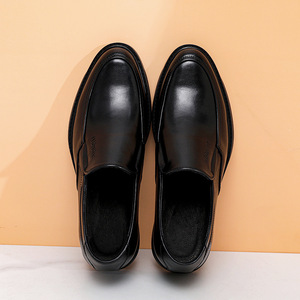 Chaussures en cuir décontractées pour hommes, chaussures d'affaires respirantes en cuir véritable, à enfiler, en cuir pleine fleur, style britannique - Product Image 3