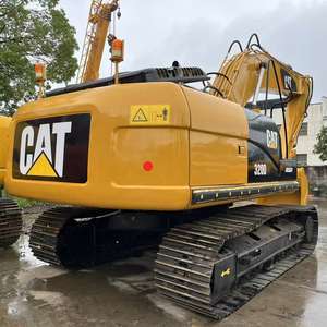 Excavatrice sur chenilles Caterpillar 320D d'occasion de 20 tonnes pour la construction, modèle 2017-2023 avec moteur - Product Image 2