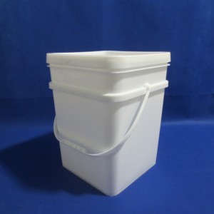 High Quality Hot Selling Food Grade Square Plastic Honey Bucket Rectangular Plastic Bucket with Lid and Handle