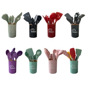 Amazon Hot 12 Pieces In 1 Set Silicone Kitchen Accessories Kitchenware Cooking Silicone Kitchen Utensils Set With Wooden Handles