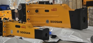 มอเตอร์/เครื่องยนต์ไฮดรอลิกเบรกเกอร์แบบกล่องรุ่น SB43 สำหรับรถขุดขนาด 6-9 ตัน รับประกัน 1 ปี บรรจุในลังไม้ พร้อมดอกสกัดขนาด 75 มม. - Product Image 2