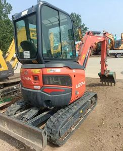 ¡Horas bajas! 2022 Kubota CE buenas condiciones U27 mini excavadora 2,7 Ton Crawler Maquinaria de excavadora usada de China - Product Image 1