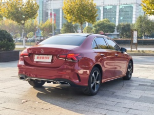 <span class=keywords><strong>Mercedes</strong></span>-Benz <span class=keywords><strong>A200L</strong></span> de Segunda Mano, Premium, Tracción en las Cuatro Ruedas, Cuero, R17, en Venta - Product Image 4