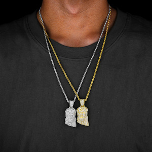 Colgante de Moissanita con Retrato Facial, Medallón Personalizado con Foto, Plata de Ley 925, VVS, Estilo Hip Hop, Brillante, Certificado GRA, Pasa Prueba de Diamante - Product Image 1