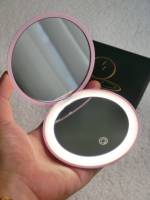 Miroir de poche compact double face portable avec lumière LED, petit et mignon, rose, avec logo personnalisé, idéal pour le maquillage et les voyages