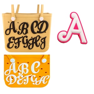 Chất lượng cao lớ<span class=keywords><strong>n</strong></span> 3 inch PVC bãi biể<span class=keywords><strong>n</strong></span> Tote Túi chè<span class=keywords><strong>n</strong></span> mạnh mẽ 3D tiếng Anh Thư trang trí quyế<span class=keywords><strong>n</strong></span> rũ chất lượng cao kích thướ<span class=keywords><strong>c</strong></span> lớ<span class=keywords><strong>n</strong></span> bogg Túi - Product Image 1