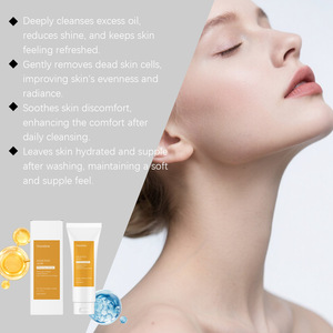 Nettoyant facial rafraîchissant, éclaircissant, lissant et hydratant pour une peau délicate - Product Image 5