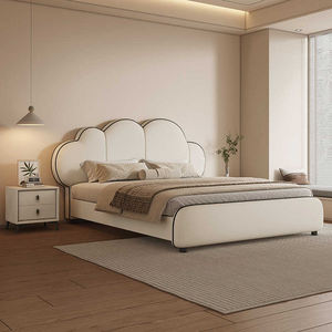 Cadre de lit king size avec rangement, style crème, mobilier de chambre à coucher, prix bas, sommier simple, cuir écologique, blanc crème - Product Image 1