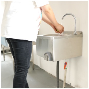 Lavello da cucina a muro senza contatto in <span class=keywords><strong>acciaio</strong></span> inossidabile con rubinetto a mano a mano a mano a mano a mano prezzo economico MOQ 1 - Product Image 4