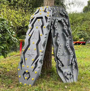 Il recupero universale del veicolo ambizioso segue le schede di trazione per impieghi gravosi per pickup e auto fuoristrada fango/neve/sabbia tappetino di trazione - Product Image 2