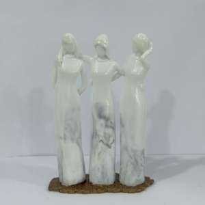 Adornos Creativos de Resina, Figura de Amistad de <span class=keywords><strong>Hermanas</strong></span>, Estatua de Madera Pintada a Mano, Decoración de Escritorio para el Hogar, Regalo de Amistad - Product Image 6