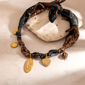 Collar de Bufanda DIY con Colgante de Corazón, Chapado en Oro de 18K, Estilo Bohemio, Joyería Casual de Moda - Product Image 2