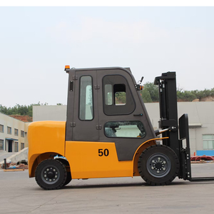 Yüksek Performanslı Arazi Forklifti 2 Ton 3 Ton Benzinli Forklift Çin Hidrolik Forklift Satılık - Product Image 1