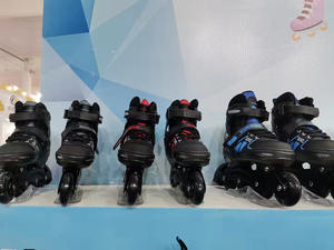 Patines de ruedas ajustables en línea de cuero PU con letras impresas de tela de malla <span class=keywords><strong>y</strong></span> PU unisex - Product Image 6