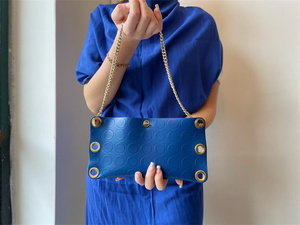 Borsa firmata di alta qualità fatta a mano In italia personalizzabili da donna Mini borse Cruelty Free materiali alla moda piccole borse In vendita - Product Image 2