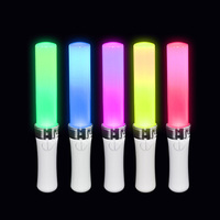 Bâtons lumineux multicolores à LED Bâtons en mousse Bâtons Rave Cheer Bâtons Lampe rechargeable Tube Cheer Bâtons pour fêtes Concerts