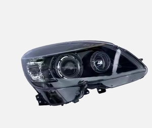 ไฟหน้าคุณภาพสูงแบบดั้งเดิมสำหรับ C-Class W204 C63 AMG พร้อมหลอดไฟ HID ความเข้มแสงสูง - Product Image 2
