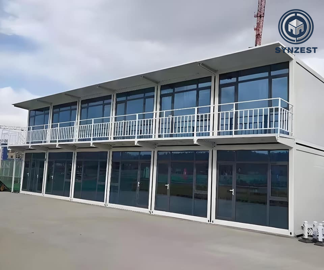 Luxury 40ft Steel Container Prefab House for Office Villas & Hotels Use with 4 Bedrooms Modular Design and 5-Year Warranty