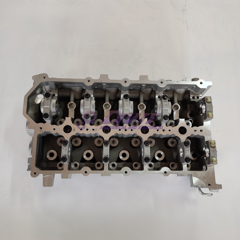 ラナ Brand New Cylinder Head for 4n15 2.4L Pajero Sport/Triton