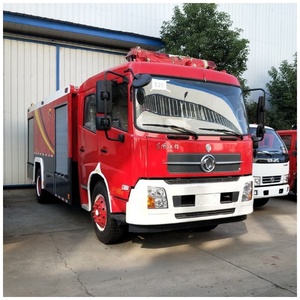 Camion de pompiers diesel Dongfeng 8000L 4x2 neuf, véhicule de sauvetage et de lutte contre les incendies à vendre - Product Image 3
