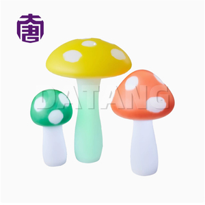 Lámpara con Motivo de Hongo Colorido, IP65 Impermeable, Luces Decorativas para Festivales, Resorts, Plazas y Patios - Product Image 5