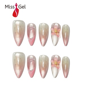 Ongles à presser élégants à motif floral, <span class=keywords><strong>faux</strong></span> ongles en <span class=keywords><strong>gel</strong></span> souple forme stiletto, faits à la main, vente en gros avec colle, 32 pièces pour femmes - Product Image 1