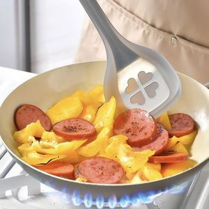 Ustensiles de cuisine en silicone résistant à la chaleur personnalisés, spatule, louche, cuillère à riz, ensemble de 3 pièces, poignées en bois, compatibles lave-vaisselle - Product Image 4