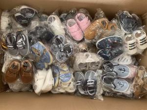 FS vente en gros pas cher prix boîte aveugle 360 pièces Style Randow mignon garçons filles enfants nouveau-né bébé chaussures 0-2 ans - Product Image 3