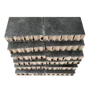 Porte-manteau automobile en fibre renforcée, production sur mesure, papier alvéolé résistant à l'eau - Product Image 2