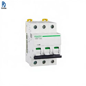 Interruptor Automático Miniatura Acti 9 IC65N, Curva de Disparo Tipo C, 3P, 20A CA, Térmico-Magnético, A9F18320 - Product Image 1